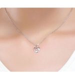 Strieborný náhrdelník s príveskom mačacie srdce
