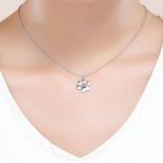 Strieborný náhrdelník s príveskom psie labky