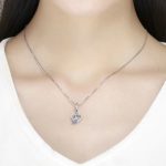 Strieborné srdiečko s modrým motýľom