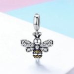 Strieborné včelie kúzlo so zirkónovým kryštálom