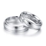 Pánsky snubný prsteň z nehrdzavejúcej ocele s geometrickým vzorom, veľkosť 8