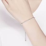 Ezüst karkötő cirkóniumkristály fityegőkkel