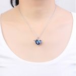 Náhrdelník s príveskom srdiečko, nápis LOVE, zdobený kryštálmi Swarovski, modrá