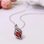 Náhrdelník v tvare kvapky s príveskom z českého krištáľu, červený