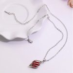 Náhrdelník v tvare kvapky s príveskom z českého krištáľu, červený