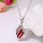 Náhrdelník v tvare kvapky s príveskom z českého krištáľu, červený