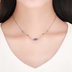 Ezüst lánc kék szemmel