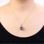 Náhrdelník s príveskom v tvare kvapky, český krištáľ, tanzanit