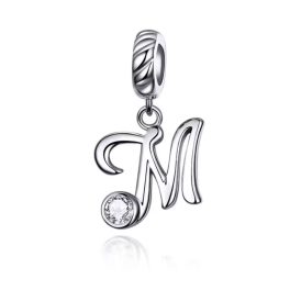 Ezüst charm, M betű cirkónium kristállyal