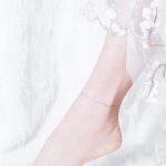 Strieborný náramok s perlami