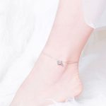 Strieborný náramok s rybou dámou