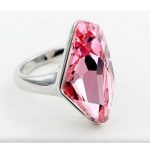 Prsteň v tvare diamantu, svetloružový, zdobený kryštálom Swarovski, 6.5