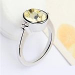 Okrúhly kamienkový prsteň, Žlto-biely, zdobený kryštálom Swarovski, 7,25