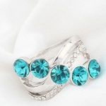 Elegantný kamienkový prsteň, modrý zirkón, 7,25