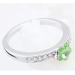 Prsteň v tvare kvetu, Peridot zelená, zdobený kryštálmi Swarovski, 6.5