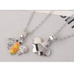 Náhrdelník s príveskom včiel, žltý