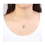 Náhrdelník s príveskom včielka, čierna