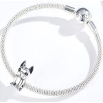 Strieborné kúzlo, buldog