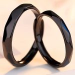 Ezüst karikagyűrű, egy pár, fekete