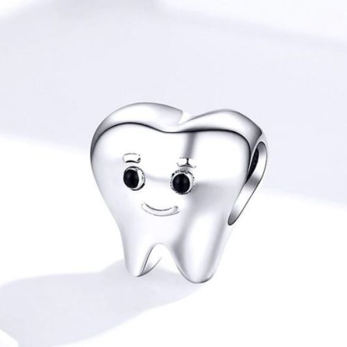 Strieborné kúzlo, stolička