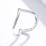 Strieborný prsteň v tvare srdca, veľkosť 7