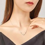 Strieborný náhrdelník s príveskom jelení paroh