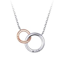   Strieborný náhrdelník, dvojitý snubný prsteň s príveskom