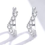 Strieborné náušnice v tvare V