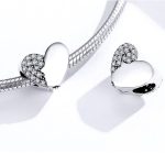 Strieborné srdiečkové kúzlo