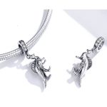 Strieborné dino kúzlo