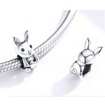 Strieborné kúzlo zajačika