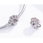 Strieborný prívesok na labky, ružový