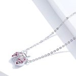 Strieborný náhrdelník s príveskom lienka