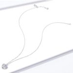 Strieborný náhrdelník s príveskom strom života