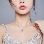 Strieborný náhrdelník s príveskom strom života