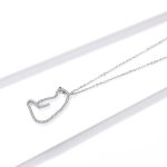 Strieborný náhrdelník s ľadovým medveďom