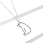 Strieborný náhrdelník s ľadovým medveďom