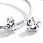 Strieborné kúzlo, veverička