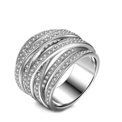 Prsteň striebornej farby so zirkónovými kameňmi, 7