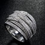 Prsteň striebornej farby so zirkónovými kameňmi, 7