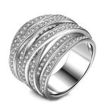 Prsteň striebornej farby so zirkónovými kameňmi, 8