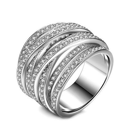 Prsteň striebornej farby so zirkónovými kameňmi, 8