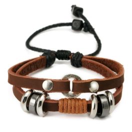 Dvojitý náramok, kožený, hnedý, s kovovými korálkami