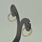 Kruhové náušnice zo 14 kt zlata s kryštálmi