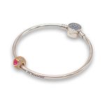 Prívesok zo 14k zlata s kryštálmi v tvare srdca