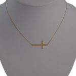 Náhrdelník zo 14k zlata s príveskom krížik
