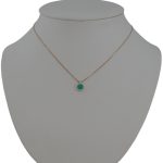 Náhrdelník zo 14k zlata s príveskom zo zeleného kryštálu