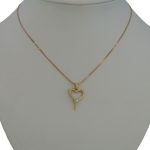 Prívesok zo 14k zlata s aerodynamickým srdiečkovým kryštálom