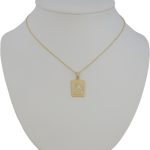 Prívesok zo 14 karátového zlata s Máriiným dieťaťom