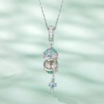 Ezüst charm, szelence